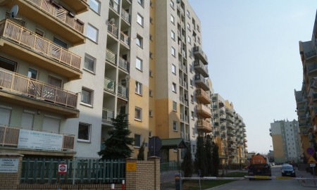 Wyższa pensja, większe mieszkanie?